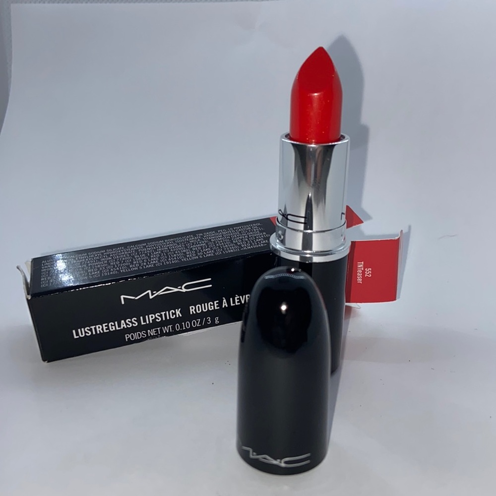 MAC Lusterglass TNTeaser Lipstick